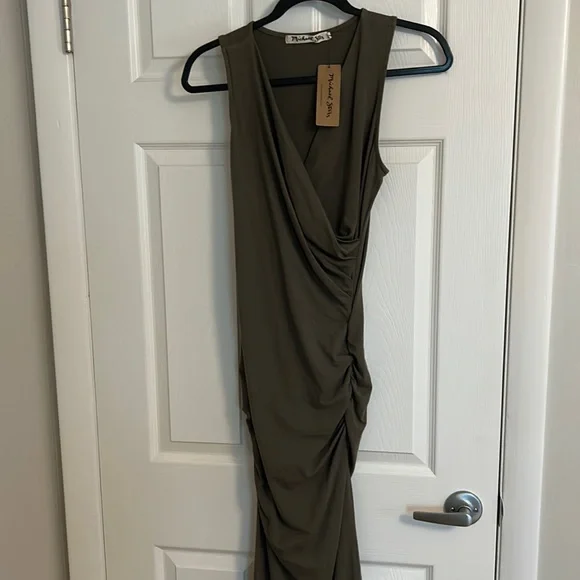 michael stars ruched midi dress Michael Stars Ruched Midi Dress